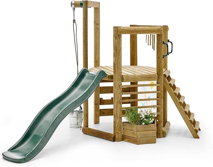 Plum Discovery Woodland Treehouse